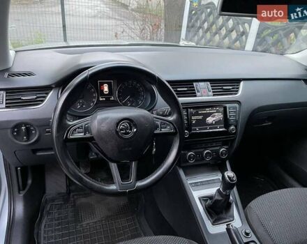 Серый Шкода Октавия, объемом двигателя 1.6 л и пробегом 228 тыс. км за 11300 $, фото 12 на Automoto.ua