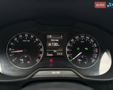 Серый Шкода Октавия, объемом двигателя 2 л и пробегом 224 тыс. км за 12900 $, фото 33 на Automoto.ua