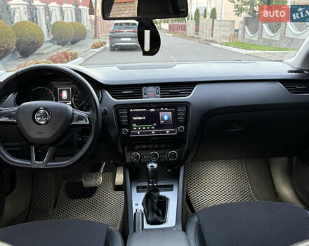 Серый Шкода Октавия, объемом двигателя 1.97 л и пробегом 220 тыс. км за 13550 $, фото 34 на Automoto.ua