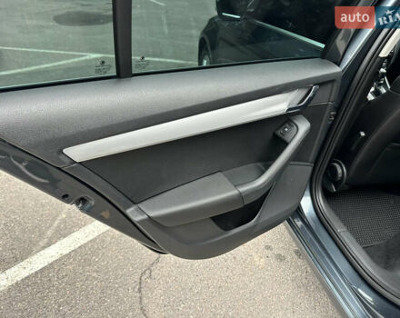 Шкода Октавія 2016 у Вінниці на Automoto.ua Сірий Шкода Октавія, об'ємом двигуна 1.6 л та пробігом 232 тис. км за 11777 $, фото 47 на Automoto.ua