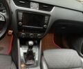 Шкода Октавия 2016 в Киеве на Automoto.ua Серый Шкода Октавия, объемом двигателя 2 л и пробегом 308 тыс. км за 360 $, фото 7 на Automoto.ua