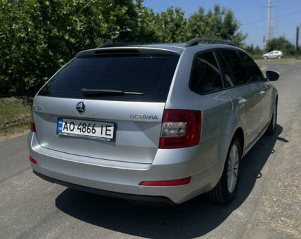 Серый Шкода Октавия, объемом двигателя 1.6 л и пробегом 246 тыс. км за 11000 $, фото 3 на Automoto.ua