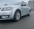 Серый Шкода Октавия, объемом двигателя 1.6 л и пробегом 300 тыс. км за 10988 $, фото 1 на Automoto.ua