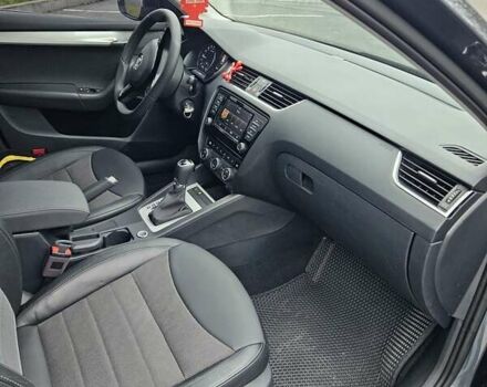 Серый Шкода Октавия, объемом двигателя 1.6 л и пробегом 232 тыс. км за 11200 $, фото 14 на Automoto.ua