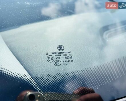 Сірий Шкода Октавія, об'ємом двигуна 1.6 л та пробігом 297 тис. км за 9000 $, фото 10 на Automoto.ua