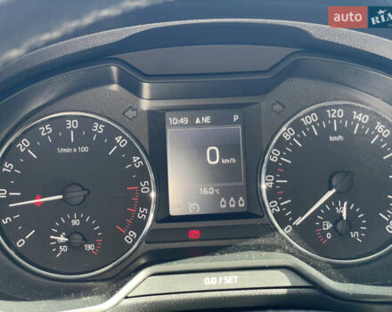 Серый Шкода Октавия, объемом двигателя 1.6 л и пробегом 300 тыс. км за 12000 $, фото 13 на Automoto.ua