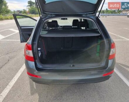 Серый Шкода Октавия, объемом двигателя 1.6 л и пробегом 169 тыс. км за 13000 $, фото 11 на Automoto.ua