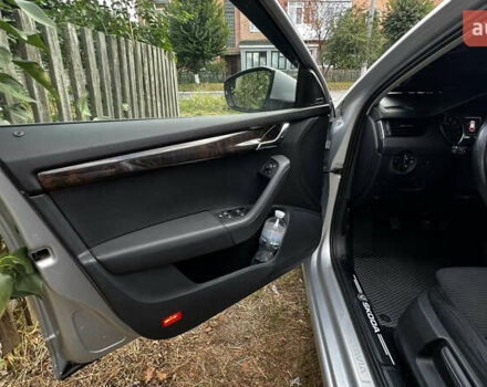 Серый Шкода Октавия, объемом двигателя 1.6 л и пробегом 294 тыс. км за 12900 $, фото 14 на Automoto.ua