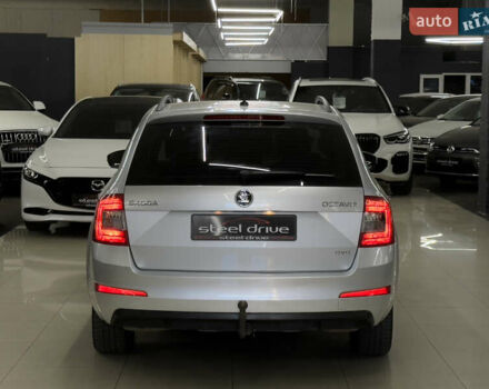 Серый Шкода Октавия, объемом двигателя 0 л и пробегом 191 тыс. км за 12999 $, фото 9 на Automoto.ua