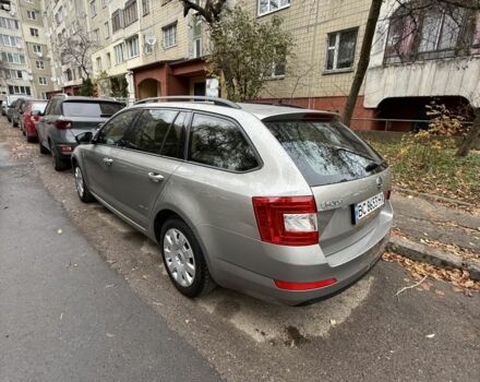 Серый Шкода Октавия, объемом двигателя 2 л и пробегом 253 тыс. км за 11900 $, фото 2 на Automoto.ua