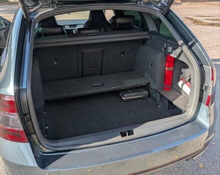 Шкода Октавія 2016 у Александрие на Automoto.ua Сірий Шкода Октавія, об'ємом двигуна 1.97 л та пробігом 212 тис. км за 16900 $, фото 18 на Automoto.ua