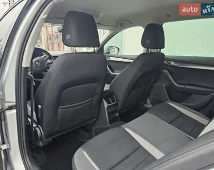 Серый Шкода Октавия, объемом двигателя 1.6 л и пробегом 203 тыс. км за 13900 $, фото 34 на Automoto.ua