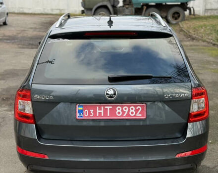 Сірий Шкода Октавія, об'ємом двигуна 2 л та пробігом 210 тис. км за 14900 $, фото 3 на Automoto.ua
