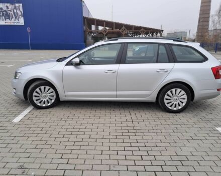 Серый Шкода Октавия, объемом двигателя 1.6 л и пробегом 230 тыс. км за 9700 $, фото 1 на Automoto.ua