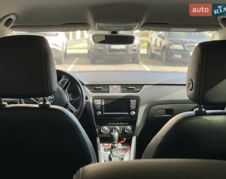 Серый Шкода Октавия, объемом двигателя 1.6 л и пробегом 300 тыс. км за 12000 $, фото 11 на Automoto.ua