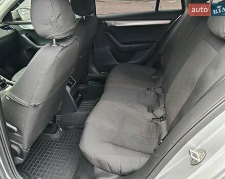 Серый Шкода Октавия, объемом двигателя 1.6 л и пробегом 288 тыс. км за 10000 $, фото 11 на Automoto.ua