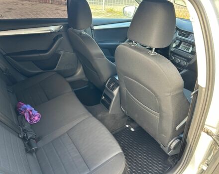 Серый Шкода Октавия, объемом двигателя 2 л и пробегом 286 тыс. км за 10200 $, фото 4 на Automoto.ua