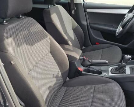 Серый Шкода Октавия, объемом двигателя 1.6 л и пробегом 169 тыс. км за 13000 $, фото 18 на Automoto.ua