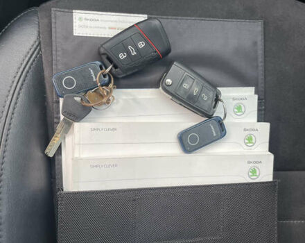 Шкода Октавія 2016 у Тернополі на Automoto.ua Сірий Шкода Октавія, об'ємом двигуна 1.6 л та пробігом 215 тис. км за 12500 $, фото 9 на Automoto.ua