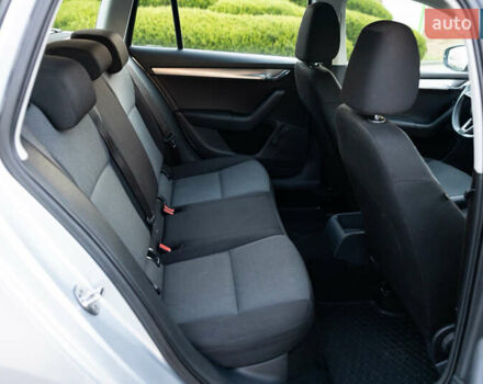 Серый Шкода Октавия, объемом двигателя 1.6 л и пробегом 213 тыс. км за 9800 $, фото 48 на Automoto.ua