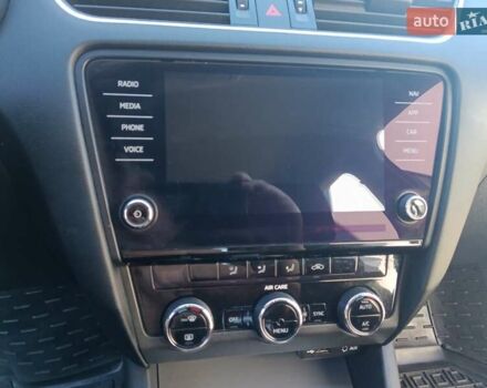 Серый Шкода Октавия, объемом двигателя 2 л и пробегом 270 тыс. км за 13600 $, фото 16 на Automoto.ua