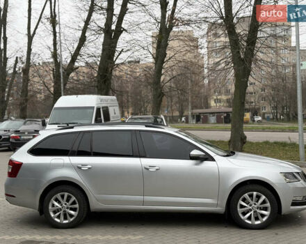 Серый Шкода Октавия, объемом двигателя 1.6 л и пробегом 178 тыс. км за 13999 $, фото 6 на Automoto.ua