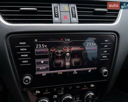 Серый Шкода Октавия, объемом двигателя 1.97 л и пробегом 304 тыс. км за 15350 $, фото 60 на Automoto.ua