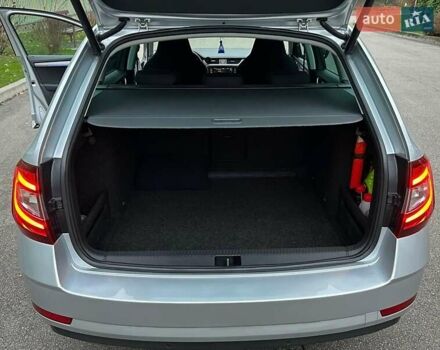 Серый Шкода Октавия, объемом двигателя 2 л и пробегом 165 тыс. км за 19000 $, фото 10 на Automoto.ua