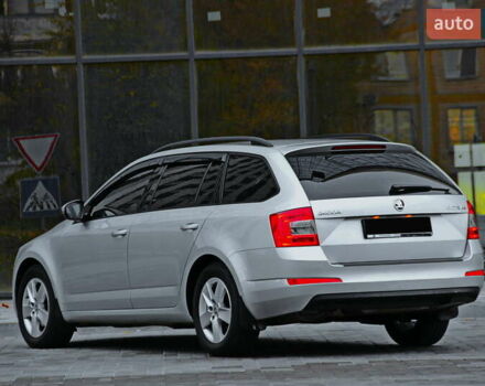 Шкода Октавія 2017 у Дніпро (Дніпропетровську) на Automoto.ua Сірий Шкода Октавія, об'ємом двигуна 2 л та пробігом 141 тис. км за 12800 $, фото 5 на Automoto.ua