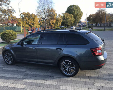 Шкода Октавія 2017 у Ужгороді на Automoto.ua Сірий Шкода Октавія, об'ємом двигуна 1.97 л та пробігом 265 тис. км за 15500 $, фото 23 на Automoto.ua