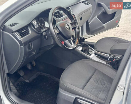 Серый Шкода Октавия, объемом двигателя 1.6 л и пробегом 218 тыс. км за 11550 $, фото 22 на Automoto.ua