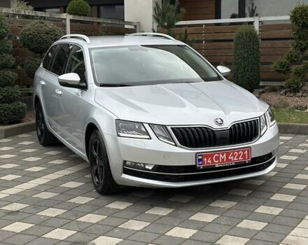 Сірий Шкода Октавія, об'ємом двигуна 2 л та пробігом 239 тис. км за 15499 $, фото 1 на Automoto.ua