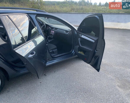 Серый Шкода Октавия, объемом двигателя 1.97 л и пробегом 305 тыс. км за 14500 $, фото 3 на Automoto.ua