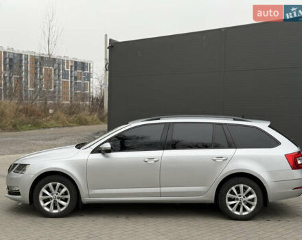 Серый Шкода Октавия, объемом двигателя 1.6 л и пробегом 178 тыс. км за 13999 $, фото 9 на Automoto.ua