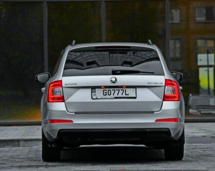 Сірий Шкода Октавія, об'ємом двигуна 2 л та пробігом 143 тис. км за 12300 $, фото 1 на Automoto.ua