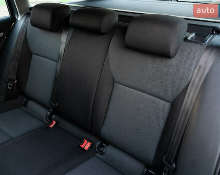 Серый Шкода Октавия, объемом двигателя 1.6 л и пробегом 213 тыс. км за 9800 $, фото 53 на Automoto.ua