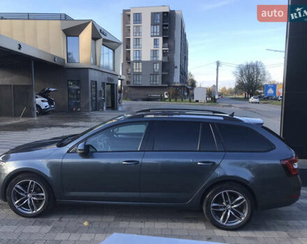 Шкода Октавія 2017 у Ужгороді на Automoto.ua Сірий Шкода Октавія, об'ємом двигуна 1.97 л та пробігом 265 тис. км за 15500 $, фото 16 на Automoto.ua