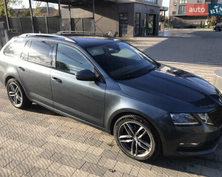 Шкода Октавія 2017 у Ужгороді на Automoto.ua Сірий Шкода Октавія, об'ємом двигуна 1.97 л та пробігом 265 тис. км за 15500 $, фото 19 на Automoto.ua