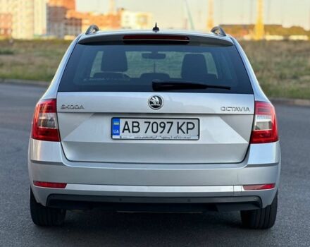 Серый Шкода Октавия, объемом двигателя 2 л и пробегом 305 тыс. км за 14700 $, фото 2 на Automoto.ua