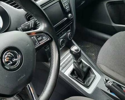 Сірий Шкода Октавія, об'ємом двигуна 1.6 л та пробігом 237 тис. км за 11800 $, фото 14 на Automoto.ua