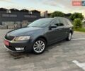 Серый Шкода Октавия, объемом двигателя 1.6 л и пробегом 218 тыс. км за 13200 $, фото 1 на Automoto.ua