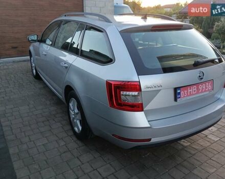 Серый Шкода Октавия, объемом двигателя 2 л и пробегом 270 тыс. км за 13600 $, фото 4 на Automoto.ua