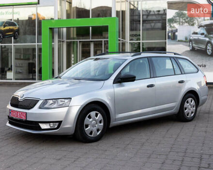 Серый Шкода Октавия, объемом двигателя 1.6 л и пробегом 213 тыс. км за 9800 $, фото 1 на Automoto.ua