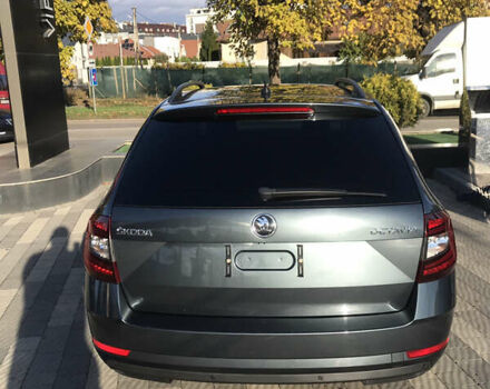 Шкода Октавія 2017 у Ужгороді на Automoto.ua Сірий Шкода Октавія, об'ємом двигуна 1.97 л та пробігом 265 тис. км за 15500 $, фото 34 на Automoto.ua
