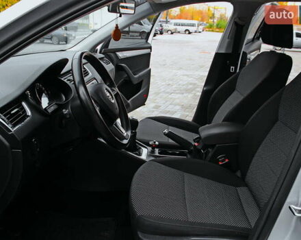 Шкода Октавія 2017 у Дніпро (Дніпропетровську) на Automoto.ua Сірий Шкода Октавія, об'ємом двигуна 2 л та пробігом 141 тис. км за 12800 $, фото 12 на Automoto.ua