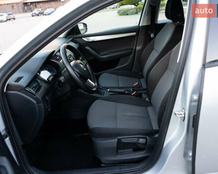 Серый Шкода Октавия, объемом двигателя 1.6 л и пробегом 213 тыс. км за 9800 $, фото 18 на Automoto.ua