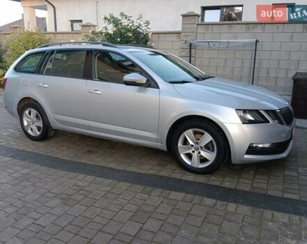 Серый Шкода Октавия, объемом двигателя 2 л и пробегом 270 тыс. км за 13600 $, фото 10 на Automoto.ua