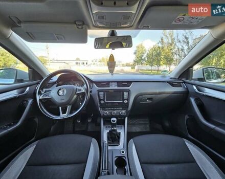 Серый Шкода Октавия, объемом двигателя 1.6 л и пробегом 305 тыс. км за 11100 $, фото 32 на Automoto.ua