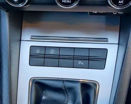 Сірий Шкода Октавія, об'ємом двигуна 1.6 л та пробігом 289 тис. км за 12500 $, фото 11 на Automoto.ua