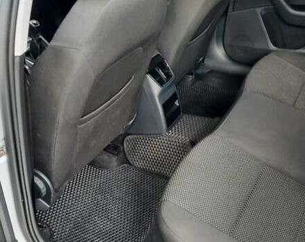 Сірий Шкода Октавія, об'ємом двигуна 1.6 л та пробігом 238 тис. км за 11800 $, фото 4 на Automoto.ua